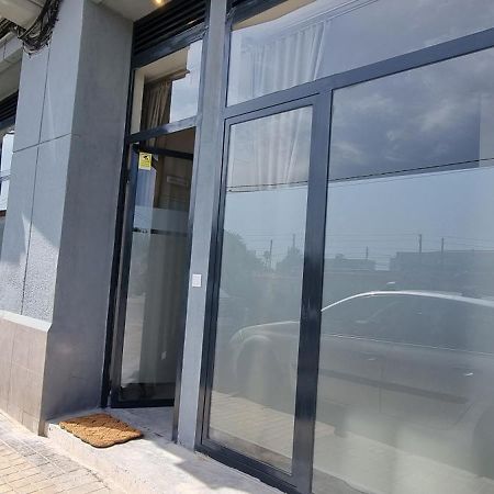 Md Pare Presentat Apartment Valencia Exterior photo